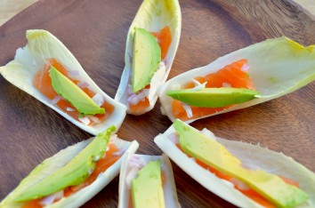paleo-recipes_salmon-endive-poppers