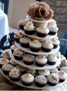wedding cupcake cake